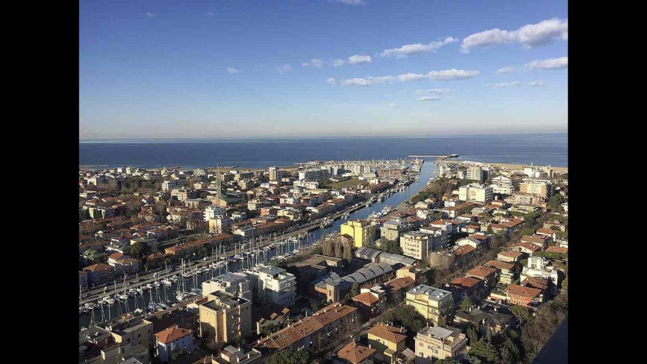 Panoramico Appartamento Vista Mare Rimini Exteriér fotografie