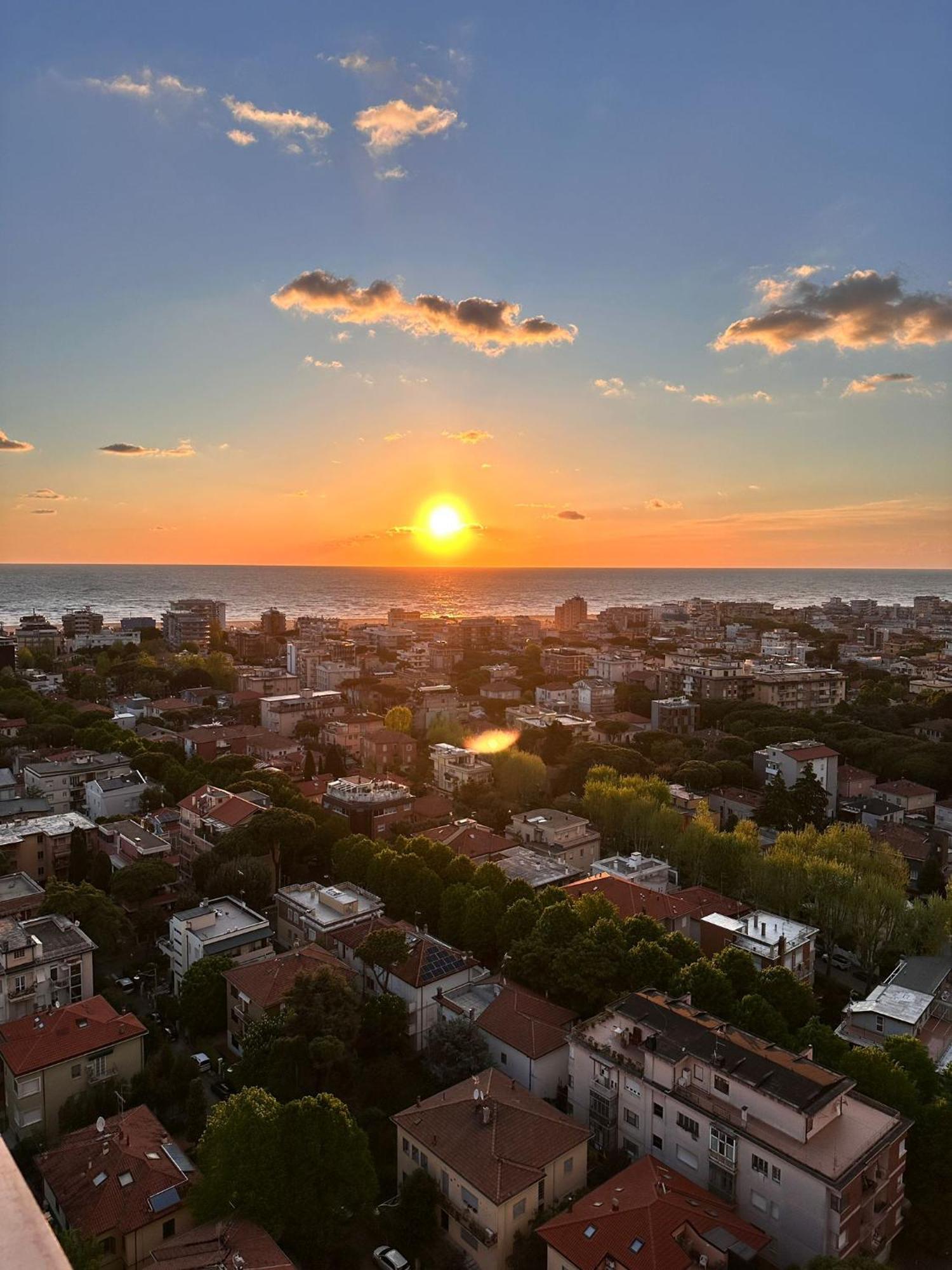 Panoramico Appartamento Vista Mare Rimini Exteriér fotografie